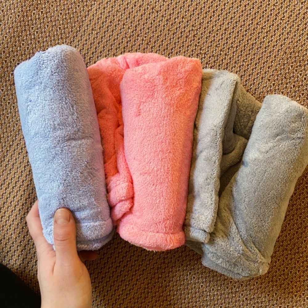 Microfiber Hair Towel: image 3